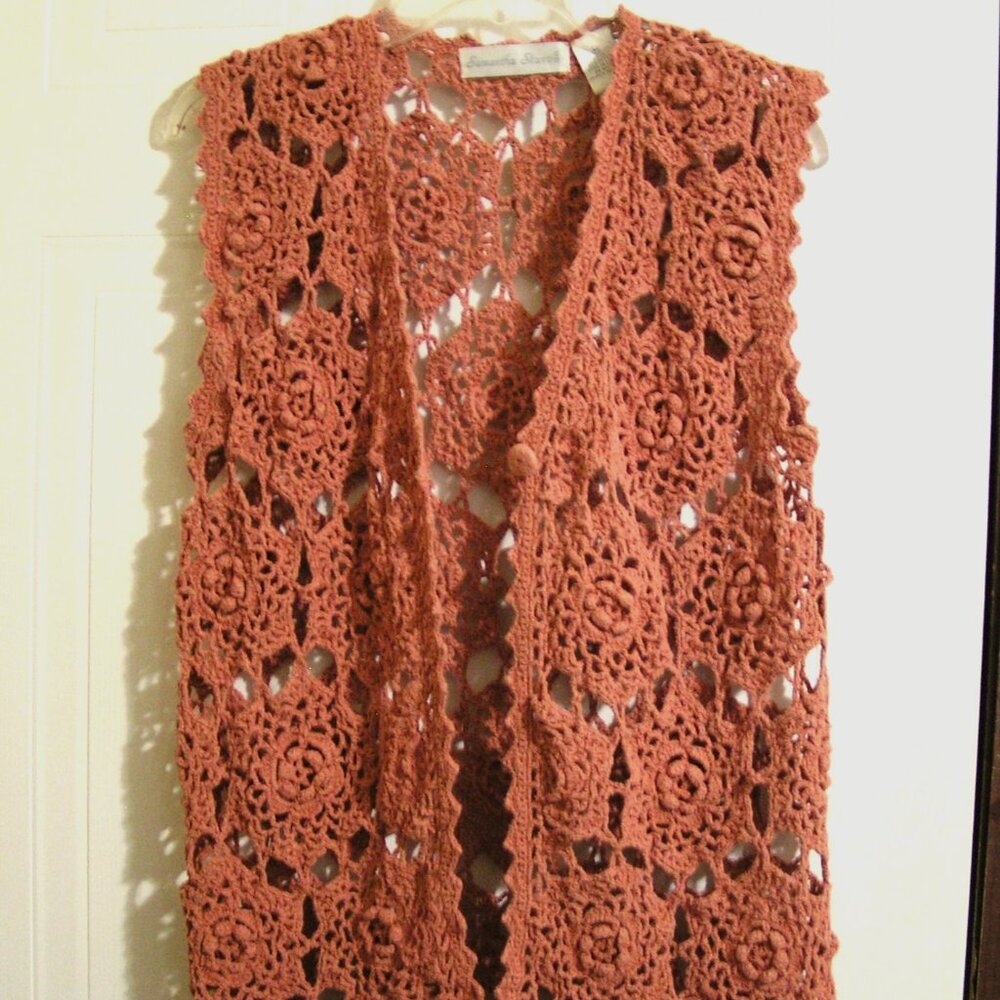 DUSTY ROSE SILK/COTTON CROCHETED VEST M